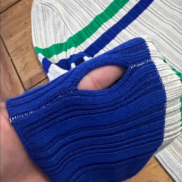 Urban Outfitters BDG Kiara open back sweater L - Picture 13 of 14